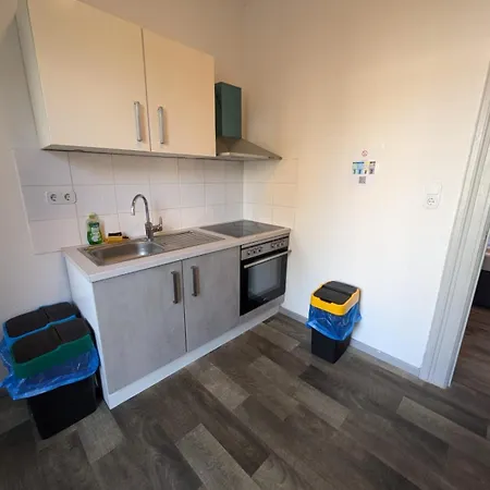 Zentrale City Apartments - Optimal Fuer Kurz- Oder Langzeitaufenthalte Neumünster Exterior foto