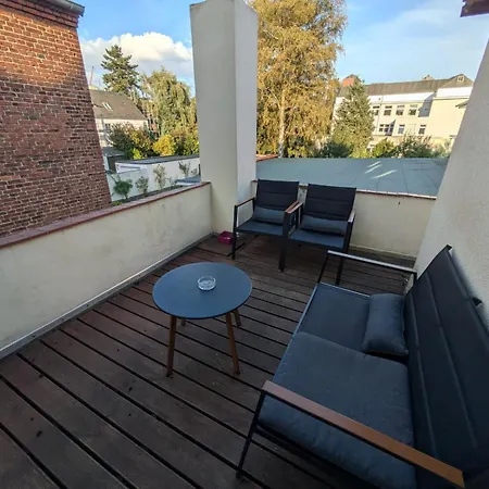 Zentrale City Apartments - Optimal Fuer Kurz- Oder Langzeitaufenthalte Neumünster Exterior foto