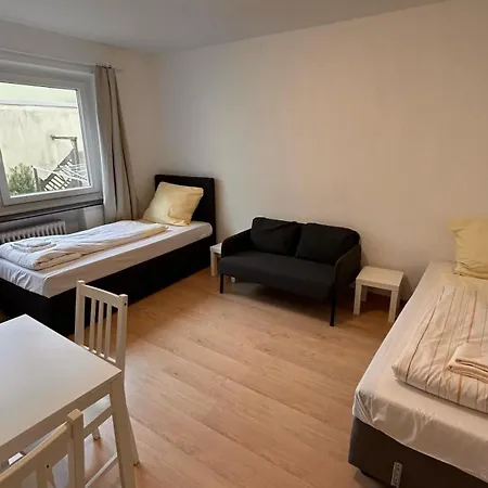 Zentrale City Apartments - Optimal Fuer Kurz- Oder Langzeitaufenthalte Neumünster Exterior foto