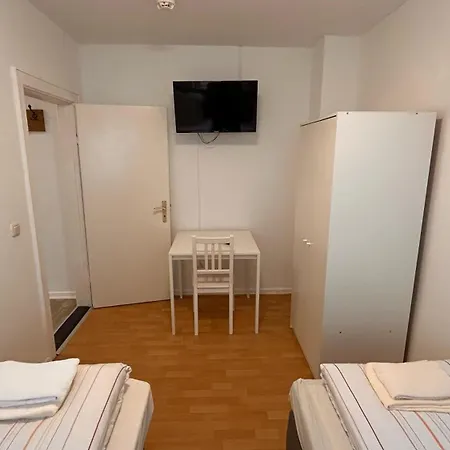 Zentrale City Apartments - Optimal Fuer Kurz- Oder Langzeitaufenthalte Neumünster Exterior foto
