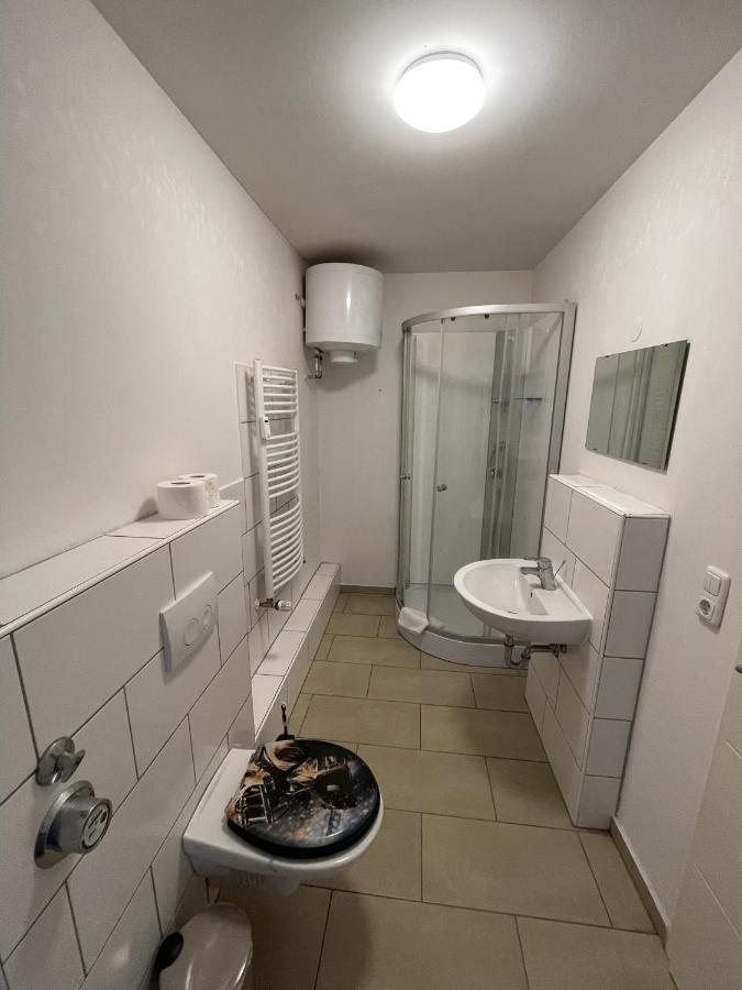 Zentrale - Optimal Fuer Kurz- Oder Langzeitaufenthalte * Neumuenster