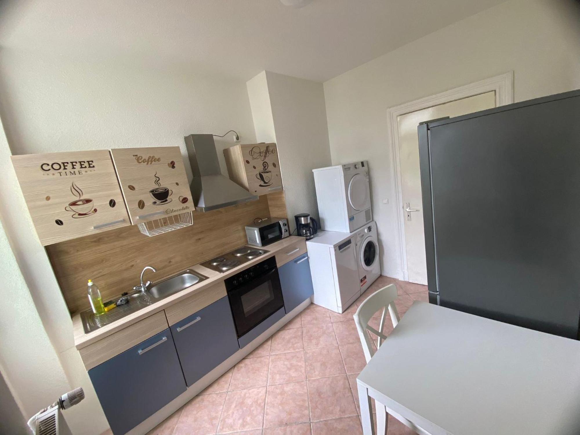 Zentrale - Optimal Fuer Kurz- Oder Langzeitaufenthalte Apartment Neumuenster